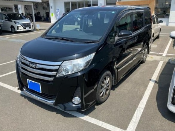 2016 Toyota Noah Si