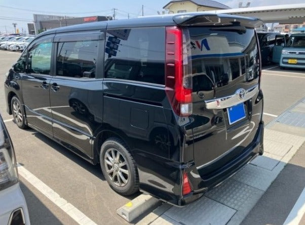 2016 Toyota Noah Si