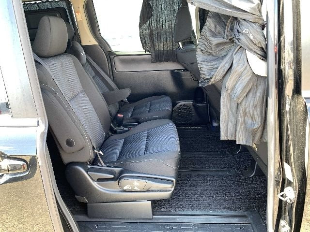 2016 Toyota Noah Si