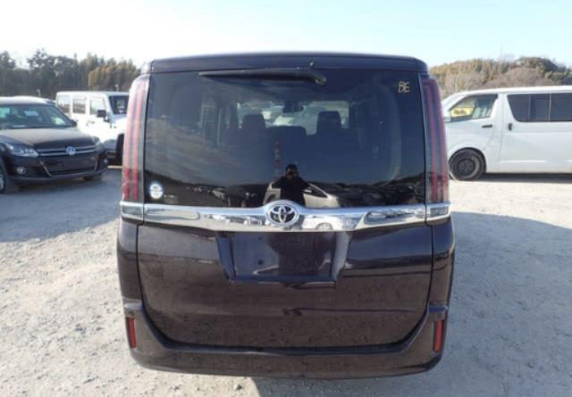 2021 Toyota Noah